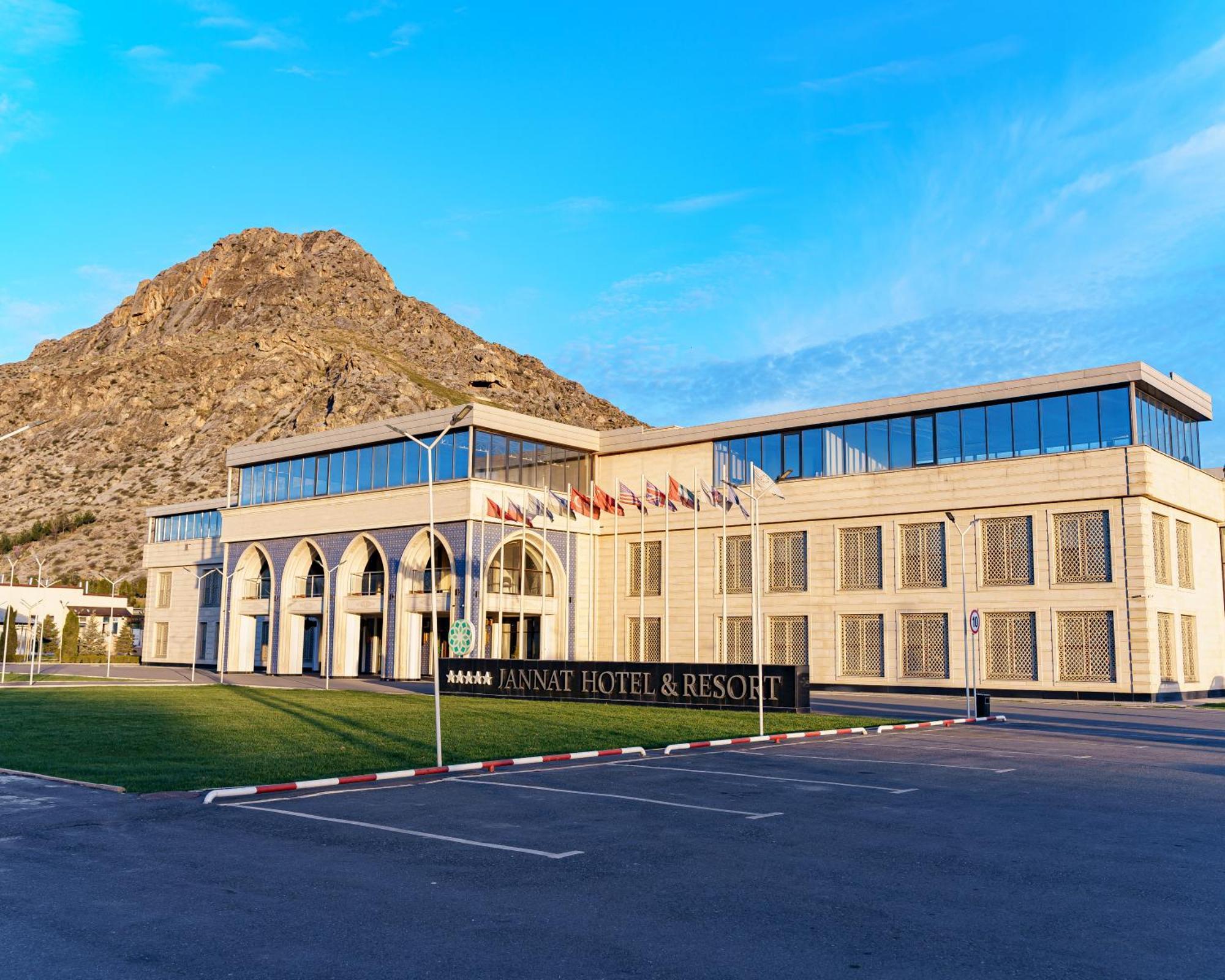 Jannat Resort أوش المظهر الخارجي الصورة